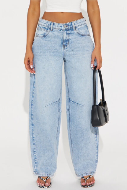 Elayna Barrel Leg Jeans - Medium Wash