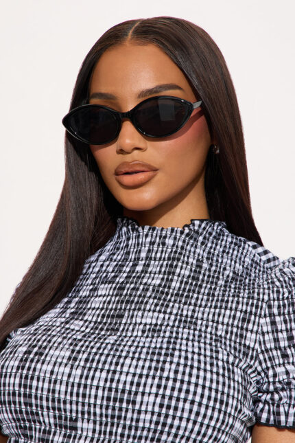 Move Aside Sunglasses - Black