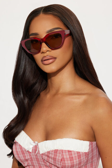 Hide All Sins Sunglasses - Red
