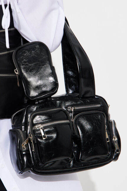 Places To Be Shoulder Bag - Black