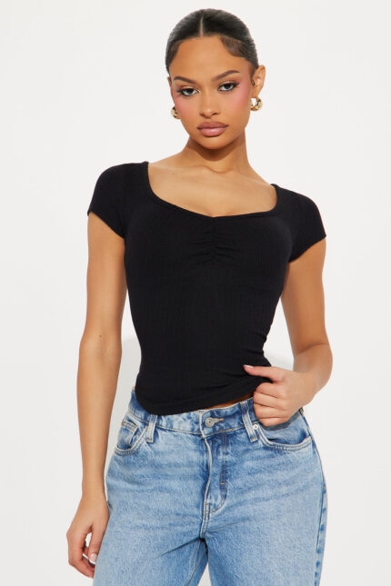 Georgiana Ruched Short Sleeve Top - Black