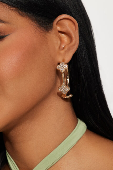 Just My Luck Hoop Earrings - Gold