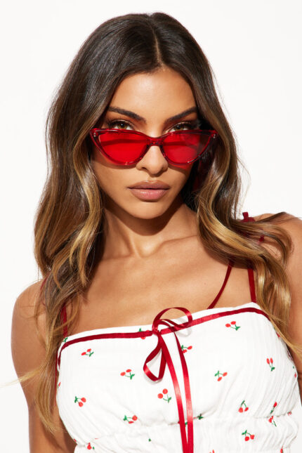 Very Mature Sunglasses - Red