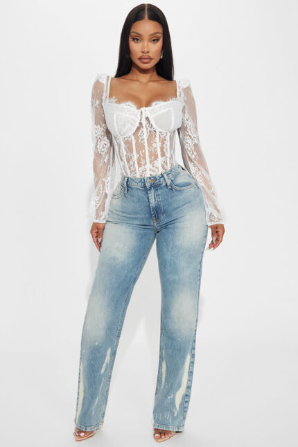 True To You Stretch Straight Leg Jeans - Vintage Wash