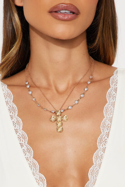 Pretty And Pure Necklace - Gold