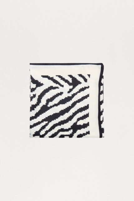 In A Dazed Zebra Head Scarf - Black/White