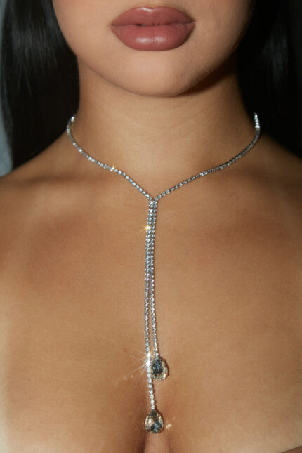 Meet Me In The Middle Necklace - Silver