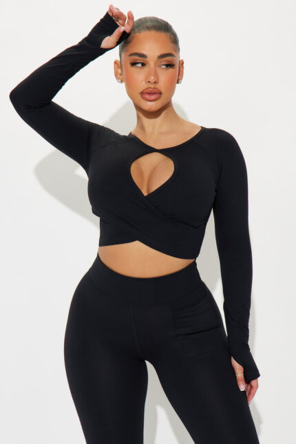 Deep Bend Super Soft Active Top - Black
