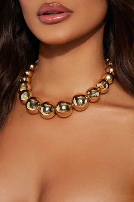 Luxurious Lifestyle Necklace - Gold