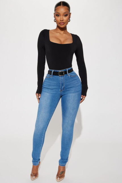 Main Motive Stretch Skinny Jeans - Medium Wash