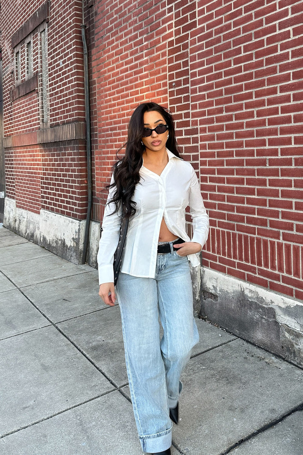3-03-25__319_Briana_Low_Rise_Cuffed_Wide_Leg_Jeans_Vintage_Wash_JR-2.jpg